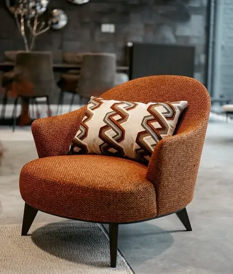 custom made accents chairs 
